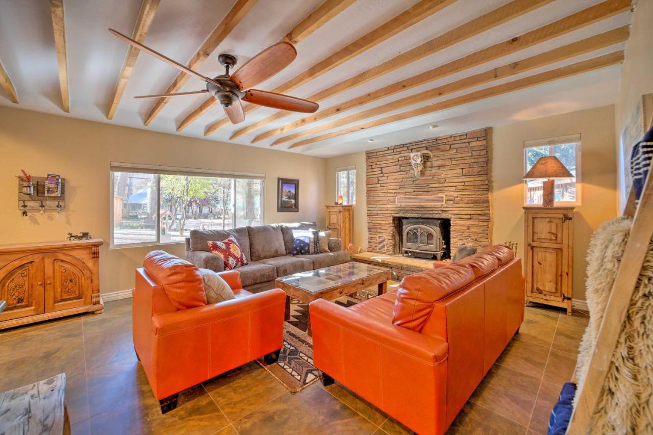 Cozy Cabin Retreat With Patio And Fenced Yard Payson Extérieur photo