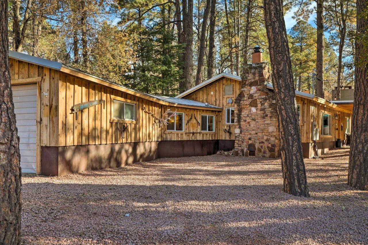 Cozy Cabin Retreat With Patio And Fenced Yard Payson Extérieur photo