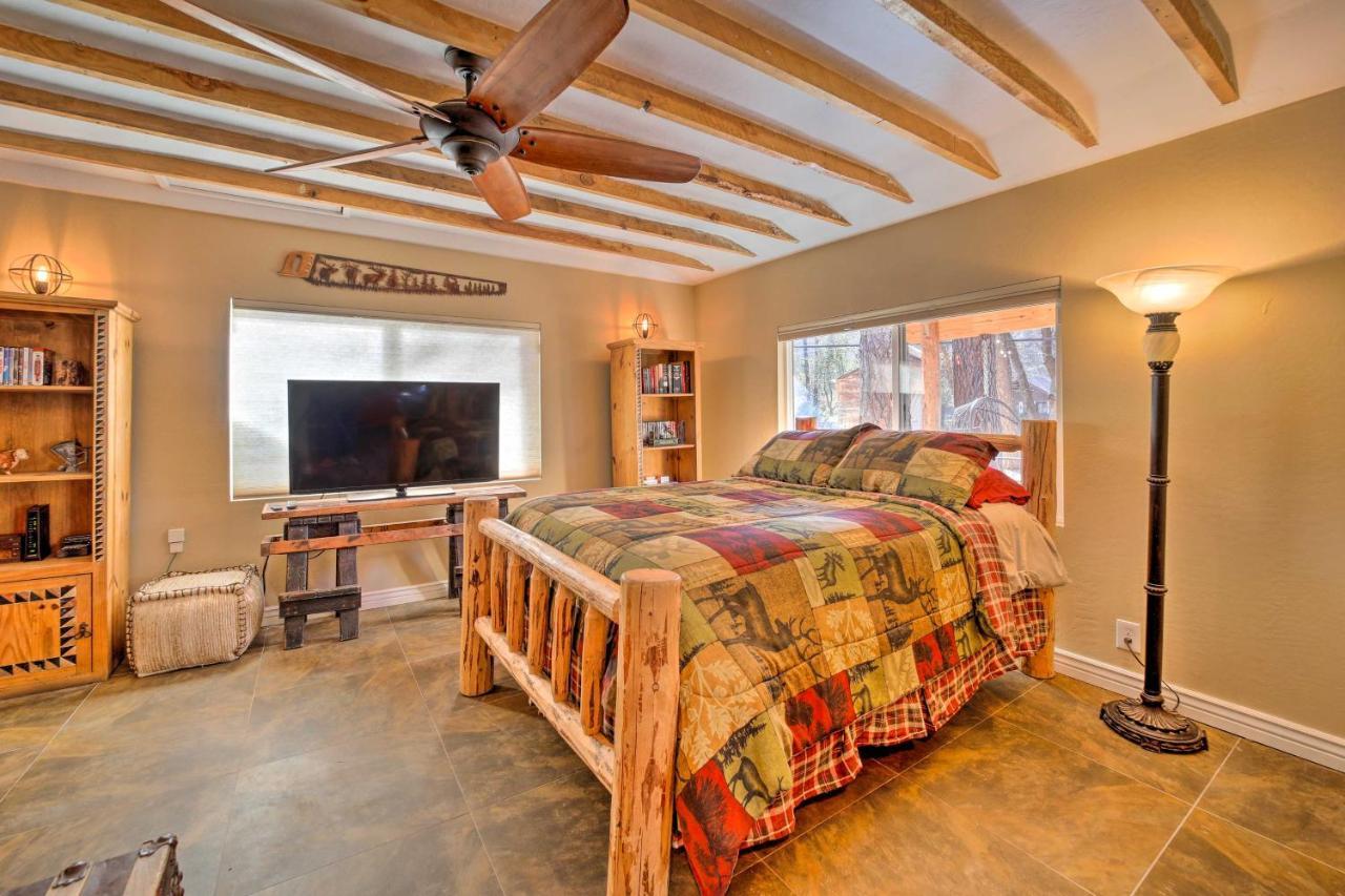 Cozy Cabin Retreat With Patio And Fenced Yard Payson Extérieur photo