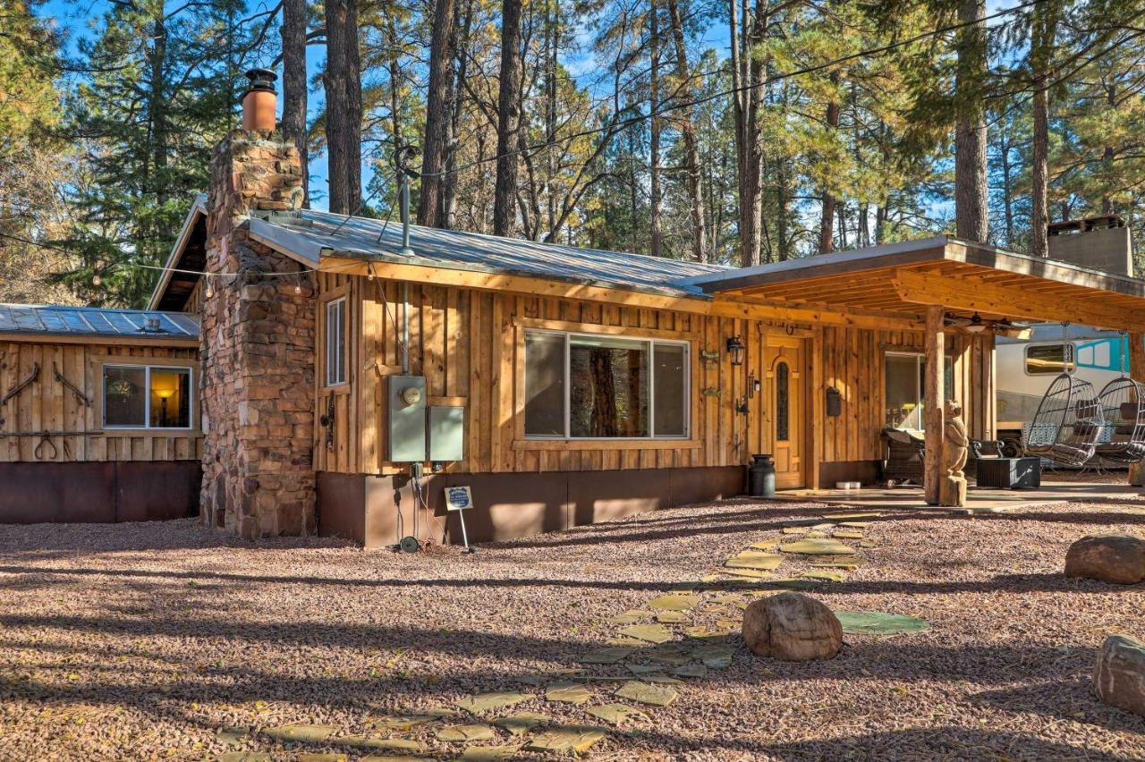Cozy Cabin Retreat With Patio And Fenced Yard Payson Extérieur photo